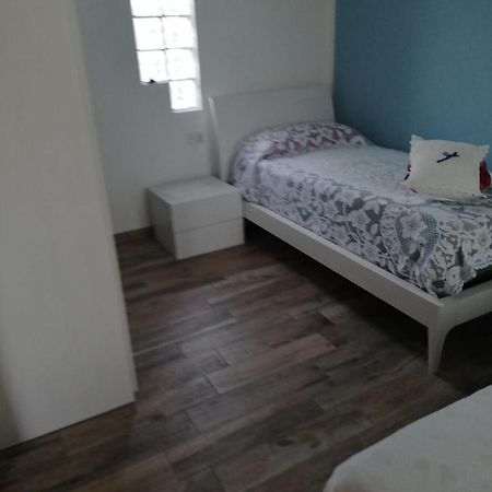 Bed and Breakfast Cascina Anita Samarate Exterior foto